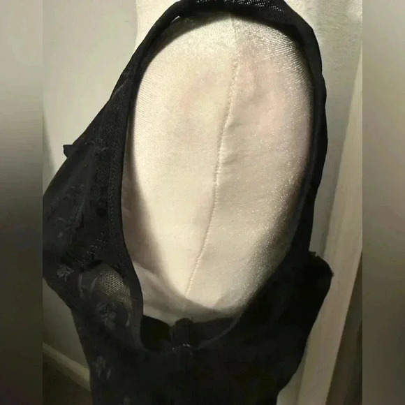 Women’s black stretchy lace bodysuit with hook & eye & zipper closure at back - Picture 3 of 11